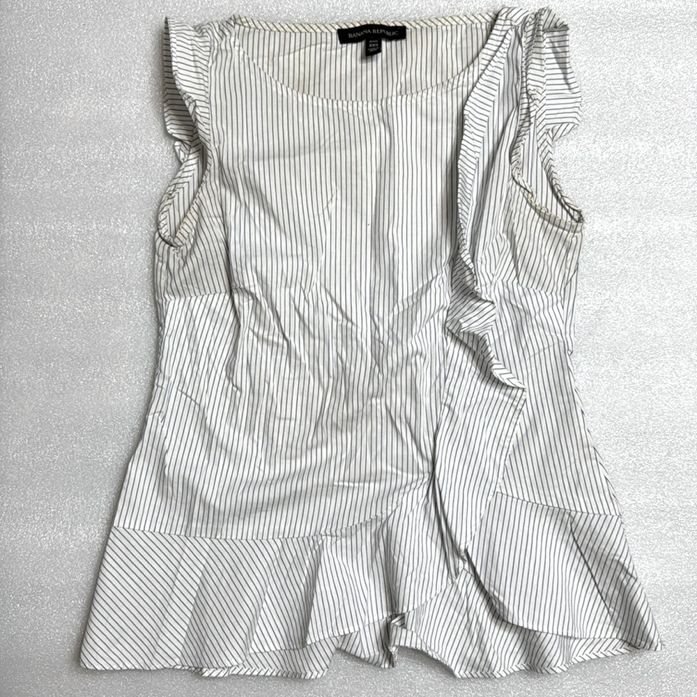 Banana Republic top